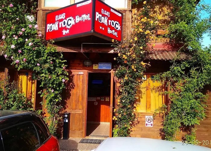 Elga's Punk Rock Vama Veche