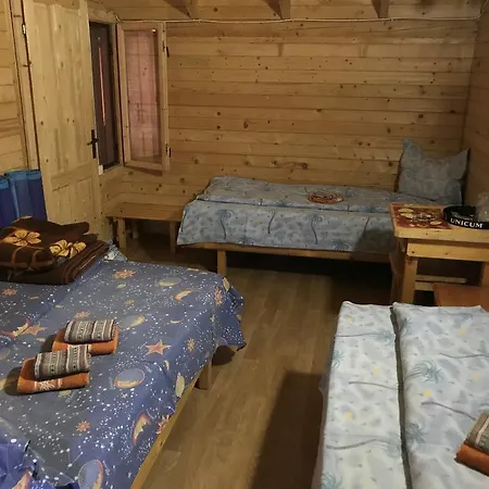 Hostel Elga's Punk Rock Vama Veche